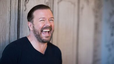 Comedian Ricky Gervais slams critics of his latest stand-up special, says he ignores them: 'Please don't watch'