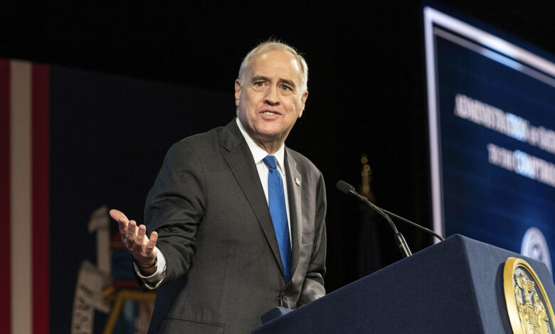 DiNapoli warns Albany against killing the golden goose with new tax hikes