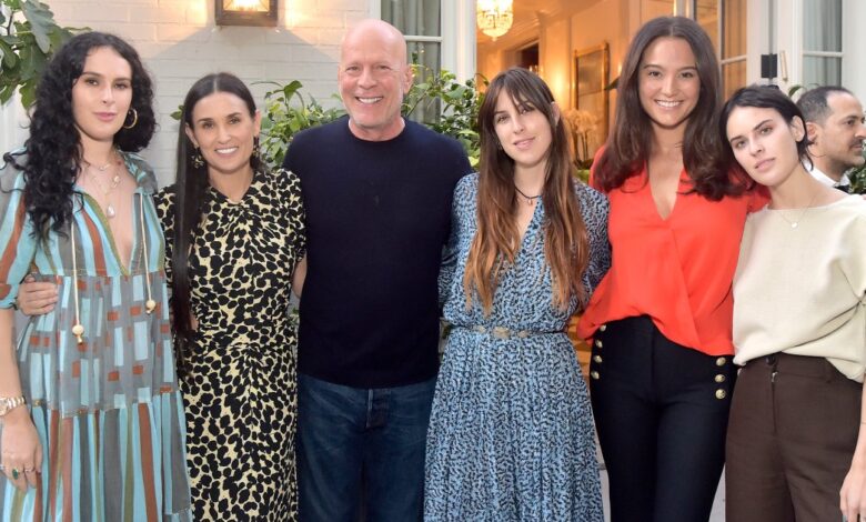 How Bruce Willis' Family Is Spending Christmas This Year