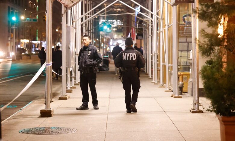 The incident unfolded around 10:40 p.m. on the corner of East 26th Street and Park Avenue South, according to the NYPD.