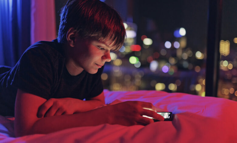 Instagram launches 'nighttime nudges' tool aimed at teen safety