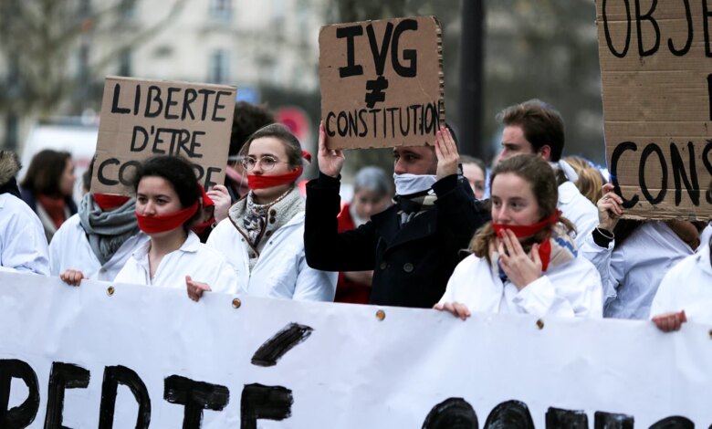 As France Makes Abortion a Constitutional Right, Evangelic...... | News & Reporting