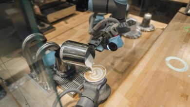 NYC robot barista makes you coffee — but it also demands a tip