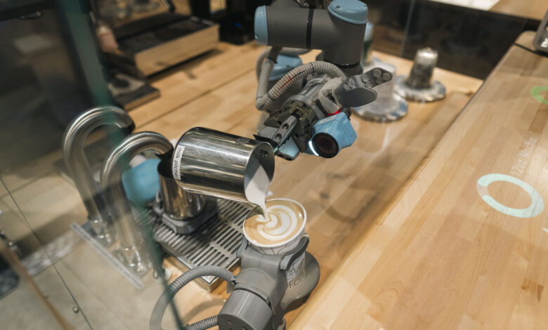 NYC robot barista makes you coffee — but it also demands a tip