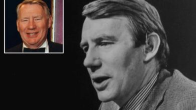 Robert MacNeil, first anchor of PBS ‘NewsHour’ nightly newscast, dead at 93