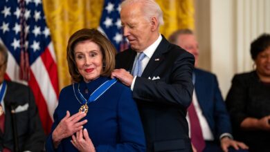 Biden's pathetic nods to Pelosi, Gore and Kerry