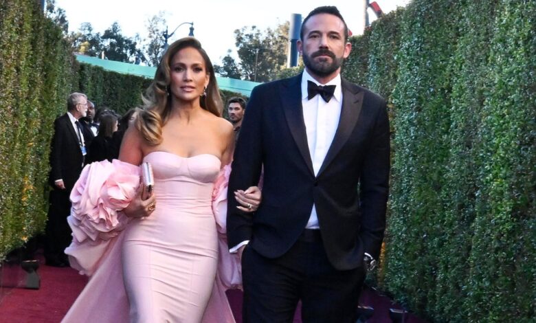 Inside J. Lo's Solo Met Gala Appearance Without Ben Affleck