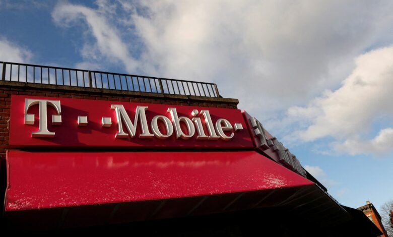 T-Mobile to buy almost all of U.S Cellular in deal worth $4.4 billion
