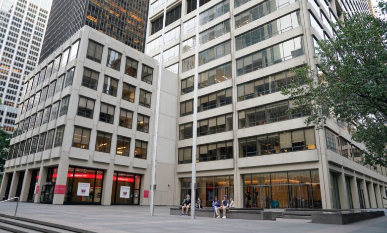 Blackstone its expanding by 250,000 square feet at its global headquarters, Rudin Management’s 345 Park Avenue.