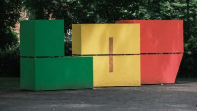 New Yorkers boggled over 'LOV' sculpture in Washington Square Park