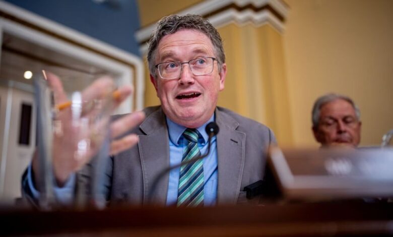 Thomas Massie to co-moderate presidential debate