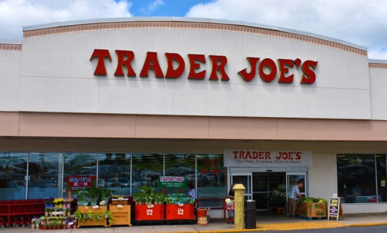 Trader Joe's Grocery Store, Centreville, VA