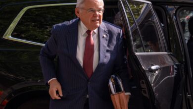 Biden should treat 'Gold Bar Bob' Menendez pardon bid as an insult to his own integrity