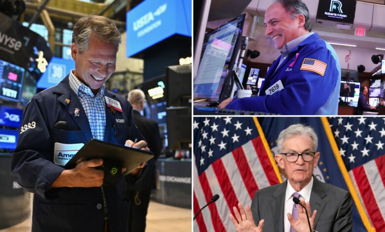 Dow soars over 400 points as Wall Street cheers Fed rate cuts are on the way