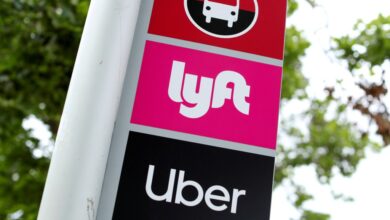 Uber, Lyft signs