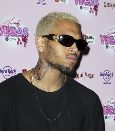 chris-brown-neck-tattoo-rihanna