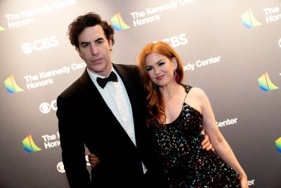 Isla Fisher Is Looking For the 'Anti Sacha Baron Cohen'