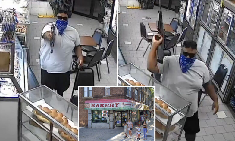 Rifle-wielding thief terrorizes NYC bakery in stickup fail