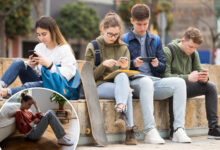 Teens are overwhelmed by boredom — for one big reason