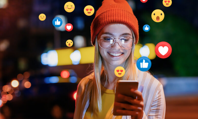 Relationship 'soft launch' on social media can doom love: experts