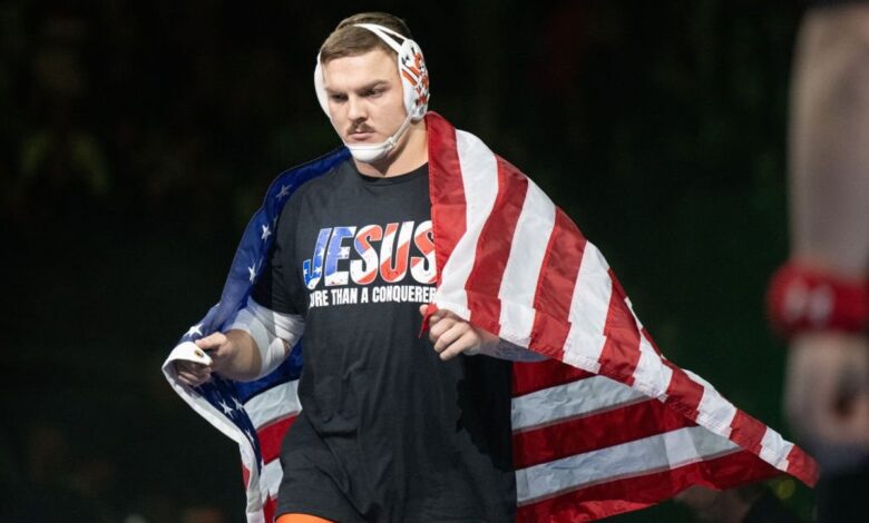 'The Man in the Arena’ wears red, white, blue — and wins
