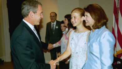 President George W. Bush shaking hands with Elizabeth Smart and her mother Lois Smart in the Roosevelt Room at the White House, signing of the S. 151, PROTECT Act of 2003.