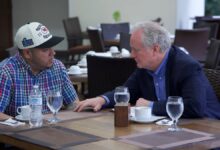 Kilmar Abrego Garcia meets with Sen. Van Hollen