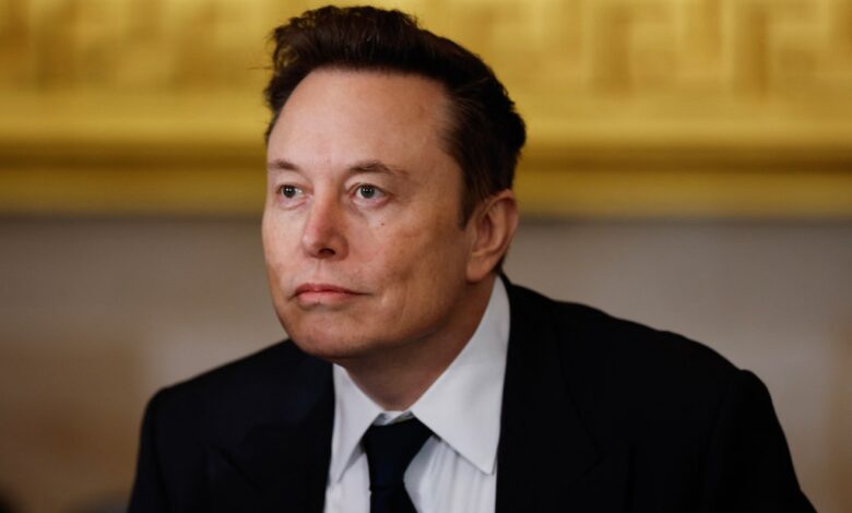 Elon Musk in a suit arriving at the inauguration ceremony for Donald Trump at the US Capitol Rotunda in Washington, DC