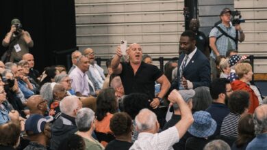 A Trump supporter called for Letitia James to apologize to President Donald Trump at a community event Thursday.