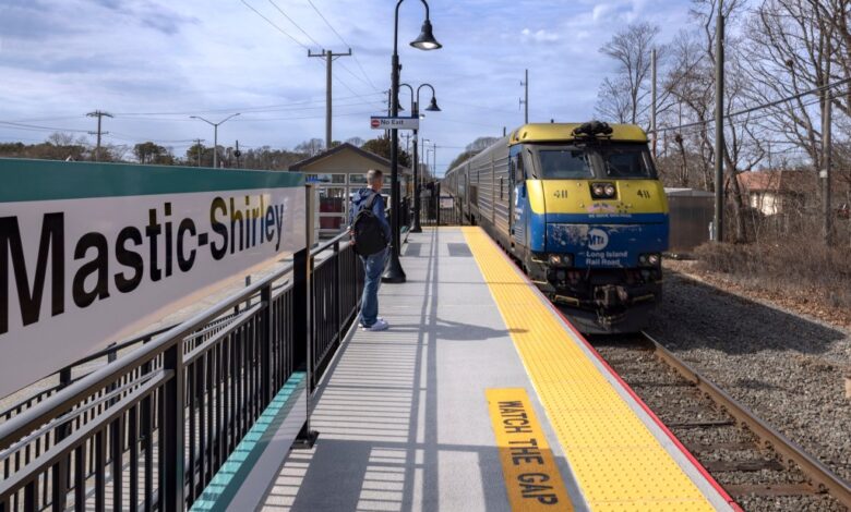 On March 12, 2025, MTA LIRR President Rob Free was joined by Suffolk County Legislator Jim Mazzarella, Town Brookhaven Council Member Karen Dunne Kesnig, and SMART General Chairperson Anthony Simon to announce the substantial completion of the LIRR Mastic-Shirley renovation project in Shirley, NY.