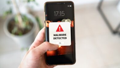 Smartphone displaying a new malware alert notification