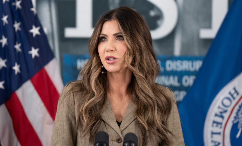 08 Noem MN scaled 1 e1761402525321