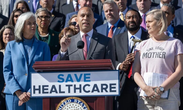 Hakeem Jeffries outside the Capitol