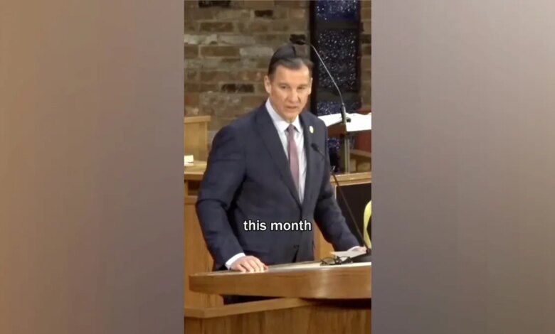 protester-ny-tom-suozzi