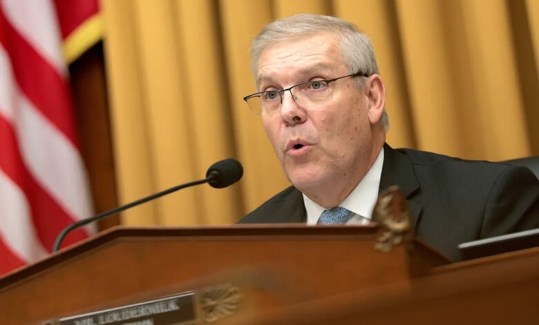 Barry Loudermilk speaking at a meeting.