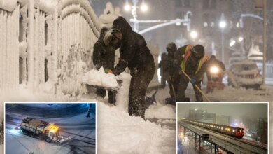 Historic storm brings NYC to a standstill as bomb cyclone dumps more than 13 inches of snow — with more expected 16 Historic storm brings NYC to a standstill as bomb cyclone dumps more than 13 inches of snow — with more expected
