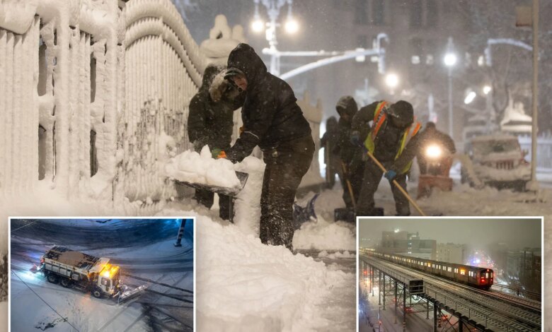 Historic storm brings NYC to a standstill as bomb cyclone dumps more than 13 inches of snow — with more expected 1 Historic storm brings NYC to a standstill as bomb cyclone dumps more than 13 inches of snow — with more expected