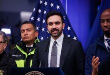 Mayor Mamdani offers 'sloppy' response to NYPD officers attacked with snowballs