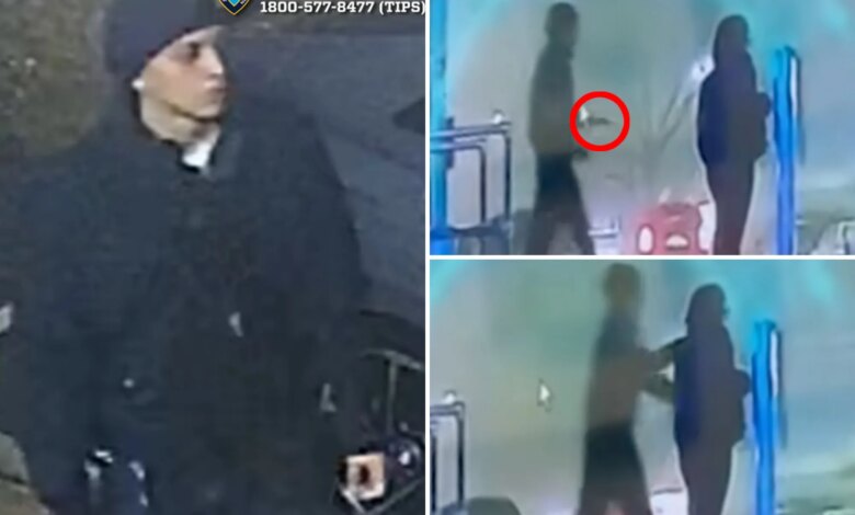 Chilling photos show stranger slashing NYC mom