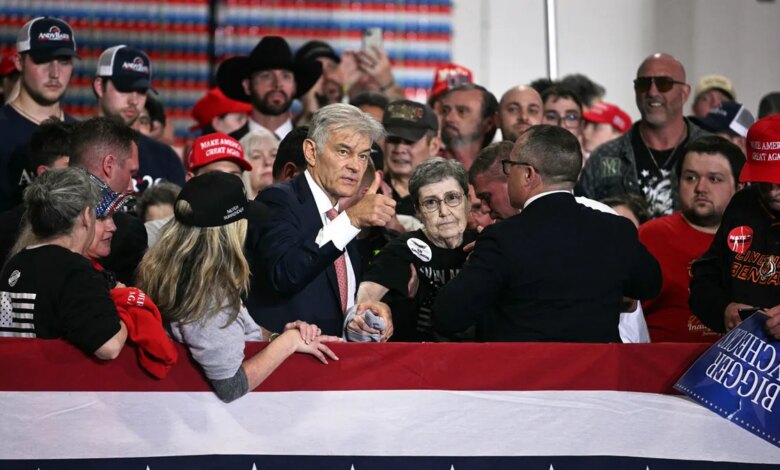 Dr. Oz gives a thumbs up