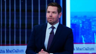 House ethics panel probes Swalwell over misconduct claims as calls for expulsion grow