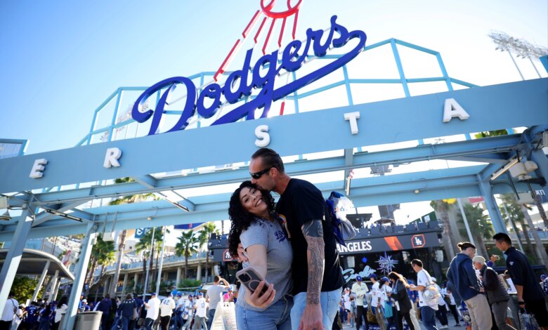 LA singles are swapping out dating apps and meeting at Dodger Stadium
