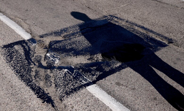 Why LA is letting its streets crumble