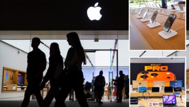 Apple closing store at North County Mall near San Diego, plus two other locations