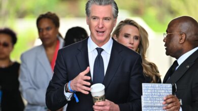 California Governor Gavin Newsom arriving at the Obama Presidential Center dedication ceremony.