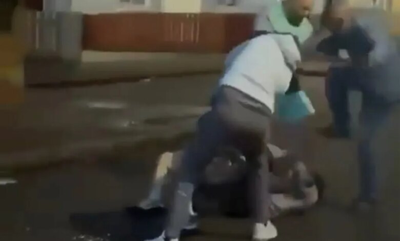 Locals intervening to stop an attempted stabbing in Belfast.