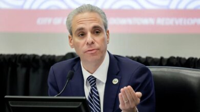 Boca Raton mayor Scott Singer
