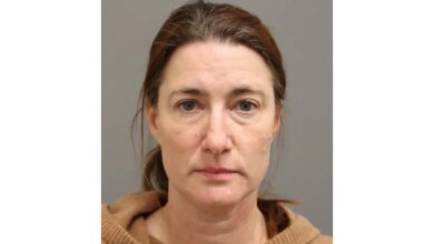 Mugshot of Julie DeVuono.