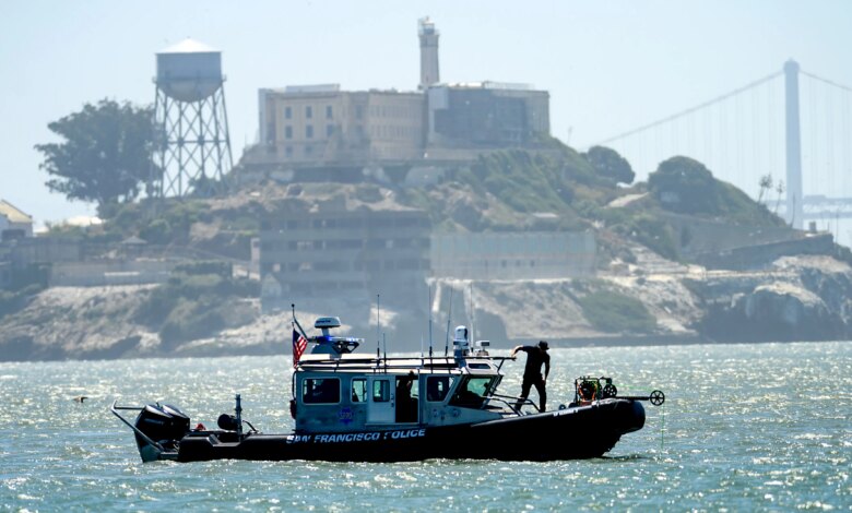 Search ends for 3 missing after San Francisco Bay memorial boat capsizes, leaving 1 dead